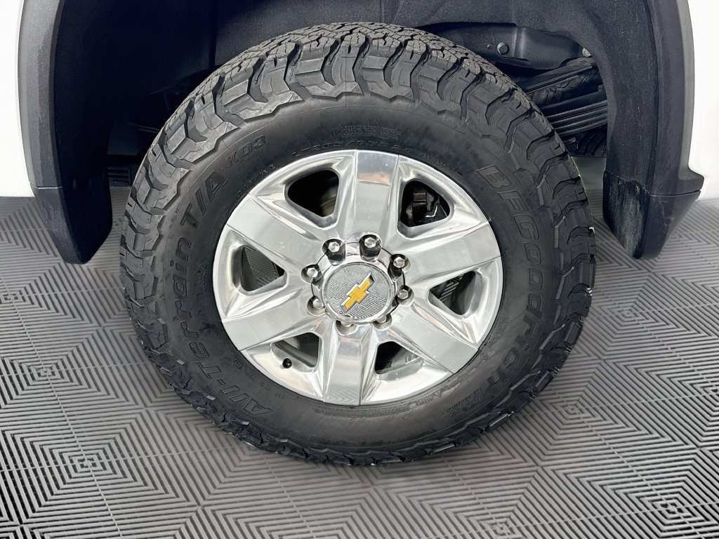 Used 2022 Chevrolet Silverado 3500 LTZ w/ Z71 Chrome Sport Edition AWD/4WD image 32