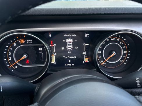 Used 2023 Jeep Wrangler Unlimited Sport w/ Sun And Sound Package AWD/4WD image 20