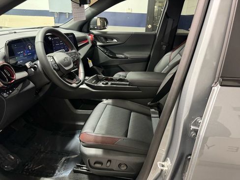 New 2026 Chevrolet Equinox RS w/ LPO, Floor Liner Package image 26