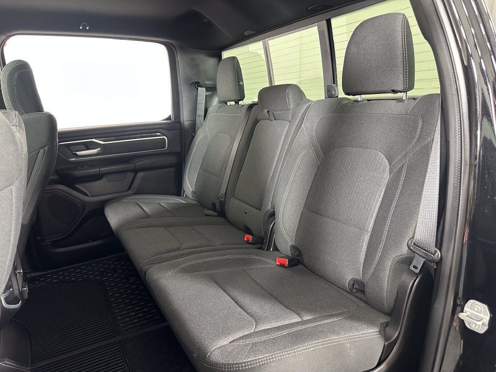 Used 2020 RAM 1500 Big Horn AWD/4WD image 16
