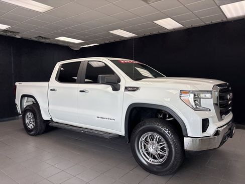 Used 2019 GMC Sierra 1500 4x4 Crew Cab w/ Convenience Package image 1
