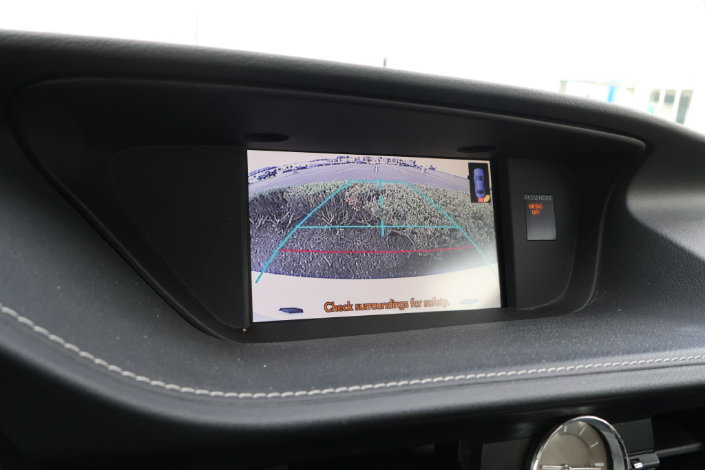 Used 2014 Lexus ES 350 w/ Ultra Luxury Package FWD image 23