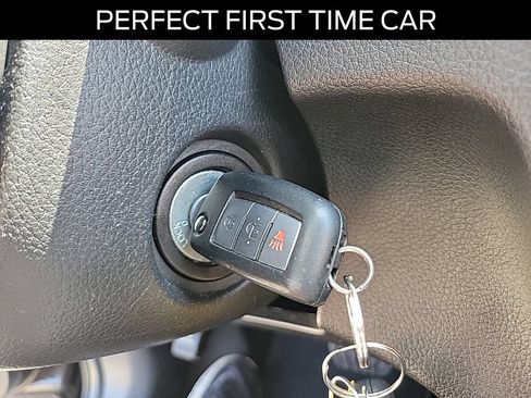 Used 2022 Nissan Rogue Sport S AWD/4WD image 27