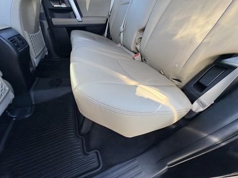 Used 2020 Toyota 4Runner Limited image 23