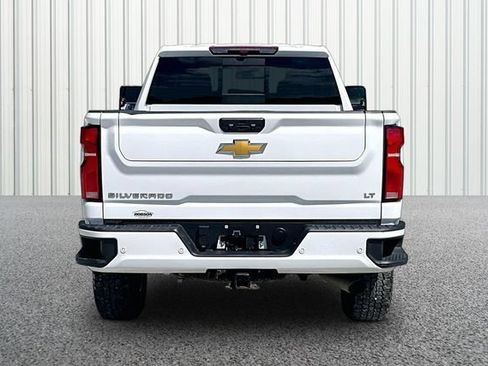 Used 2025 Chevrolet Silverado 2500 LT w/ Z71 Chrome Sport Edition AWD/4WD image 4