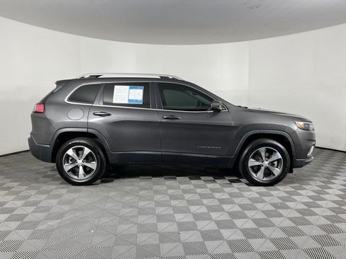 Used 2019 Jeep Cherokee Limited AWD/4WD image 9
