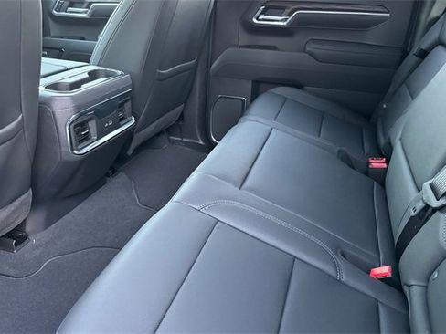 New 2026 GMC Sierra 1500 SLT w/ SLT Premium Package image 12