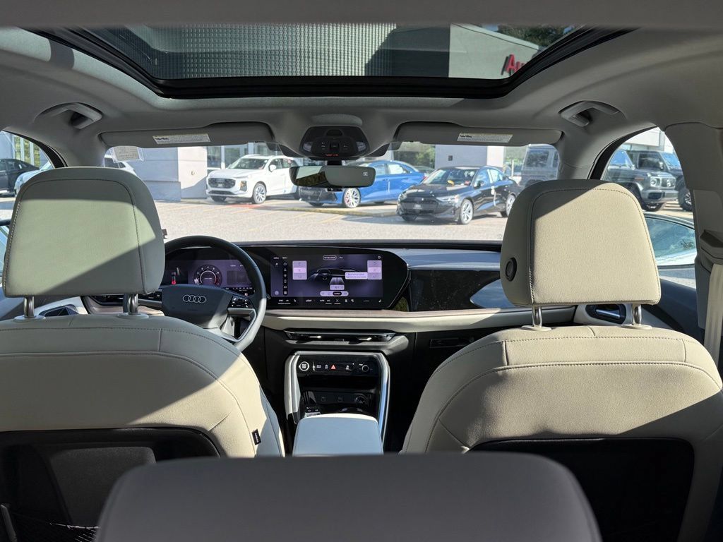 New 2026 Audi Q5 Premium AWD/4WD image 18