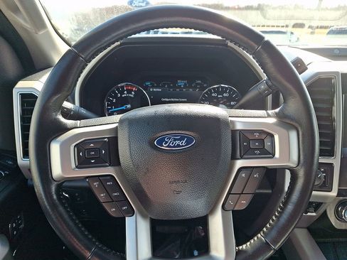 Certified 2021 Ford F250 Lariat w/ Lariat Ultimate Package image 19