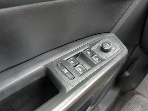 Used 2021 Volkswagen Atlas SE w/ Panoramic Sunroof Package FWD image 27