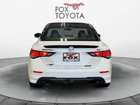 Used 2023 Nissan Sentra SR w/ Midnight Edition Package image 5