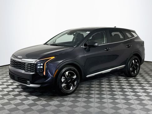 Used 2026 Kia Sportage LX FWD image 4