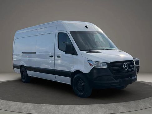 Used 2019 Mercedes-Benz Sprinter 170 image 8