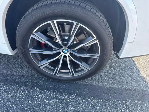 Used 2022 BMW X5 M50i w/ Executive Package AWD/4WD image 6