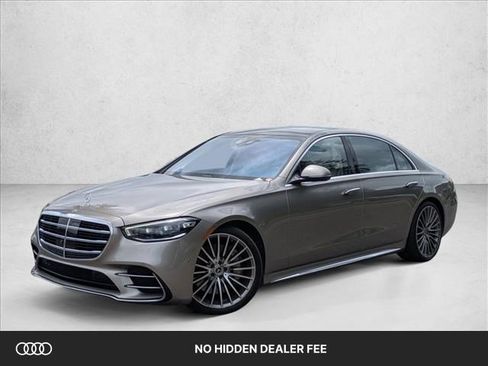 Used 2023 Mercedes-Benz S 500 4MATIC image 1