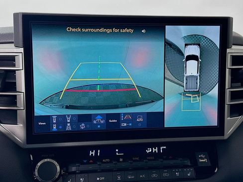 Used 2025 Toyota Tundra Limited image 14