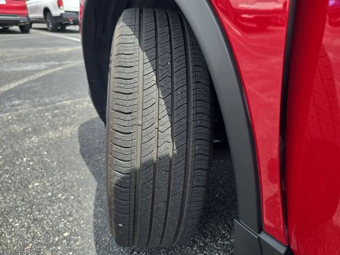 Used 2017 Nissan Rogue SL FWD image 29