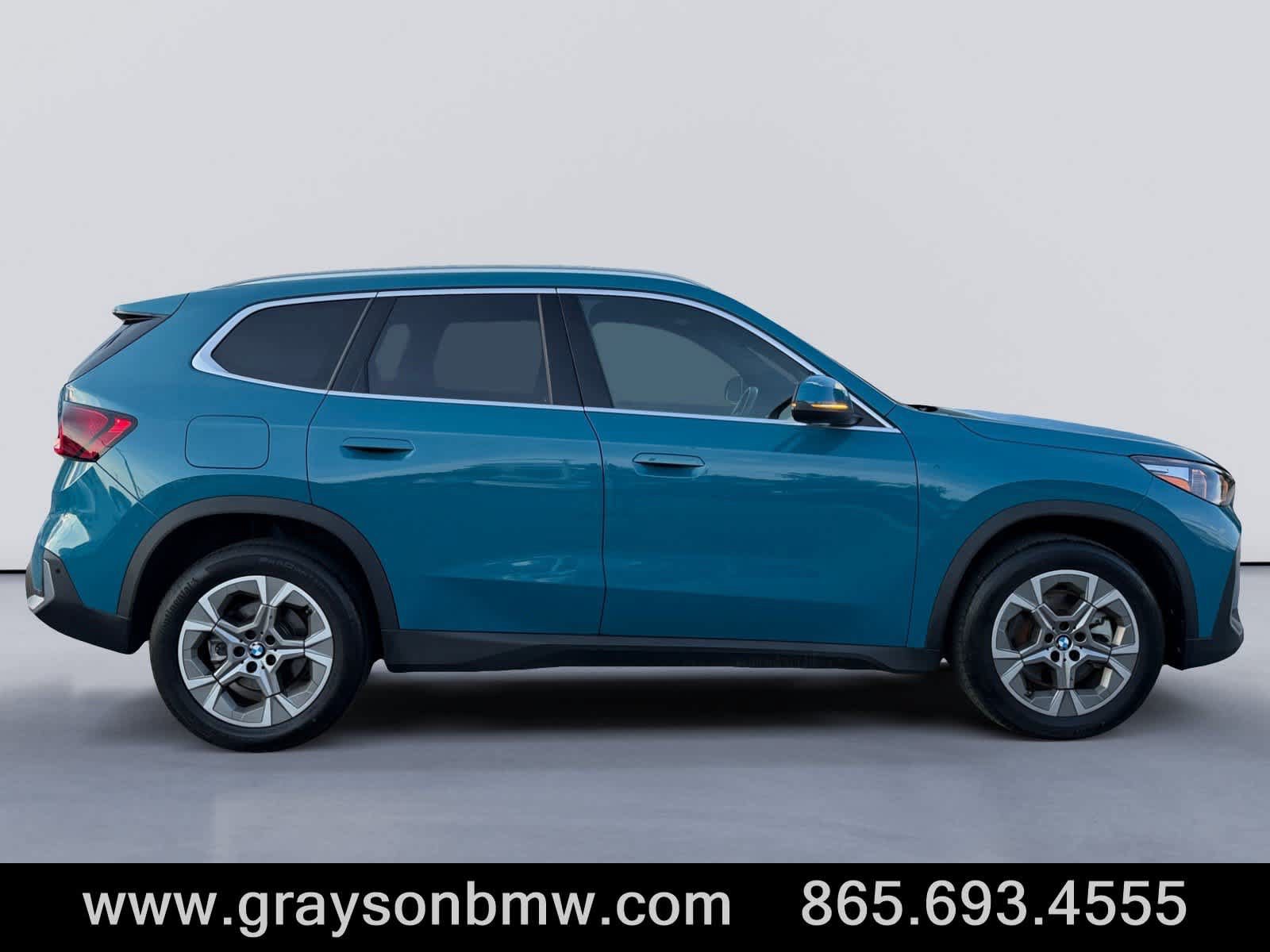 Used 2023 BMW X1 xDrive28i w/ Convenience Package AWD/4WD image 2