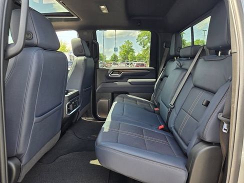 Used 2026 Chevrolet Silverado 2500 High Country w/ Technology Package AWD/4WD image 13