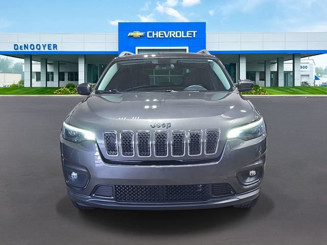 Used 2020 Jeep Cherokee Latitude Plus w/ Cold Weather Group AWD/4WD image 2