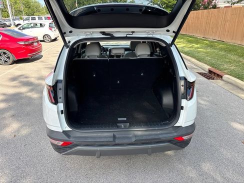 Used 2023 Hyundai Tucson Limited AWD/4WD image 40