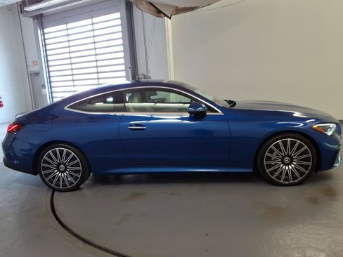 New 2026 Mercedes-Benz CLE 450 4MATIC Coupe image 6
