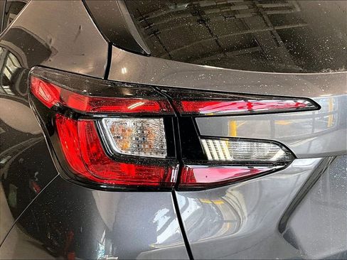 Used 2024 Subaru Crosstrek 2.5i Limited image 27