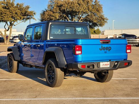 New 2026 Jeep Gladiator Sport AWD/4WD image 4