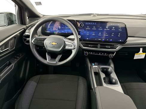 New 2026 Chevrolet Equinox EV LT image 21