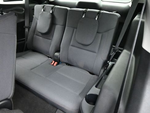 Used 2025 Ford Explorer Active image 18