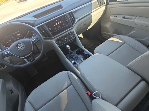 Used 2019 Volkswagen Atlas SE w/ Towing Package image 22