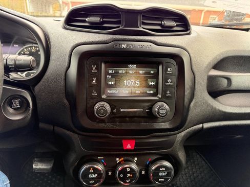 Used 2016 Jeep Renegade Trailhawk w/ Popular Equipment Group image 16