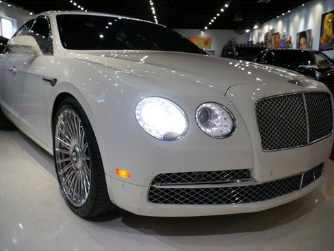 Used 2015 Bentley Flying Spur W12 AWD/4WD image 3