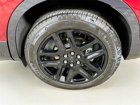 Used 2025 Chevrolet Blazer Premier w/ Driver Confidence II Package image 24