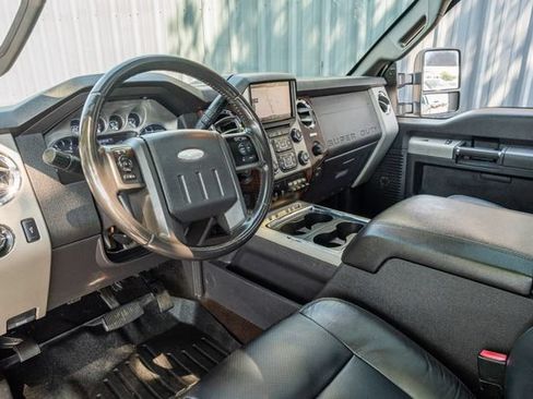 Used 2013 Ford F250 Lariat w/ Lariat Ultimate Pkg AWD/4WD image 23