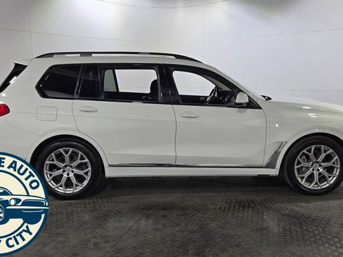 Used 2020 BMW X7 xDrive40i w/ Parking Assistance Package AWD/4WD image 8
