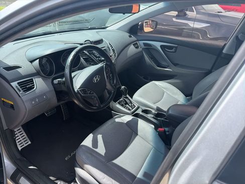 Used 2014 Hyundai Elantra Sport FWD image 5