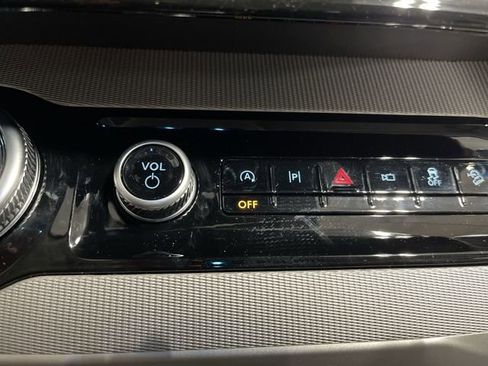 New 2026 Ford Expedition Active AWD/4WD image 33