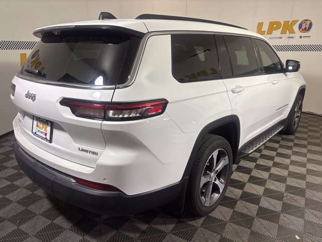 Used 2024 Jeep Grand Cherokee L Limited w/ Luxury Tech Group II AWD/4WD image 3