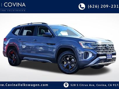 New 2026 Volkswagen Atlas Peak Edition