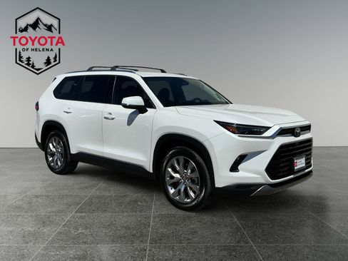 Certified 2024 Toyota Grand Highlander AWD image 7
