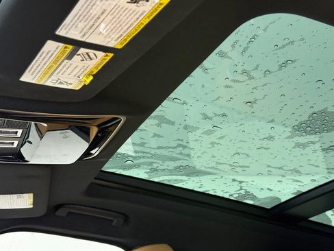 Used 2020 Land Rover Range Rover Sport HSE Dynamic image 14