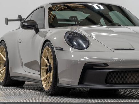 Used 2022 Porsche 911 GT3 image 2