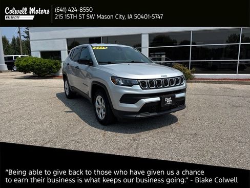 Used 2024 Jeep Compass Sport AWD/4WD image 1