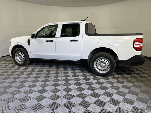 Used 2025 Ford Maverick XL w/ Equipment Group 101A AWD/4WD image 2