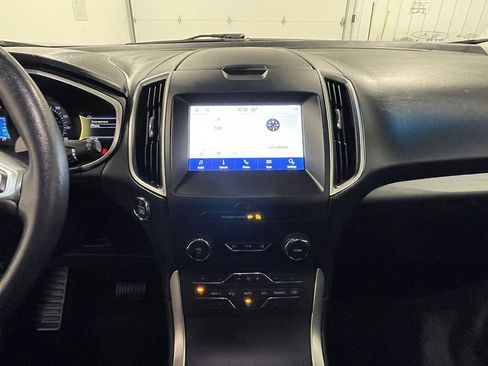 Used 2019 Ford Edge SEL w/ Equipment Group 201A AWD/4WD image 35