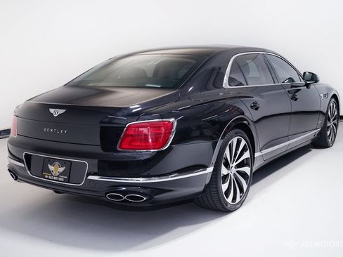 Used 2023 Bentley Flying Spur Azure AWD/4WD image 6
