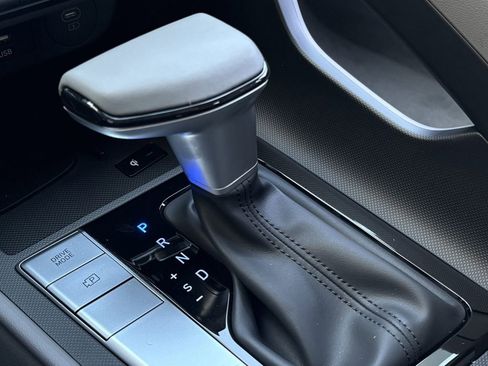 New 2025 Hyundai Elantra Sport image 17