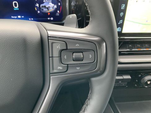 New 2026 Chevrolet Silverado 1500 ZR2 image 38