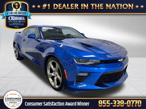 Used 2017 Chevrolet Camaro SS RWD image 1